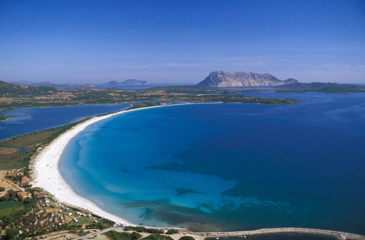 Case Vacanze Villa Rosita San Teodoro  Zewnętrze zdjęcie